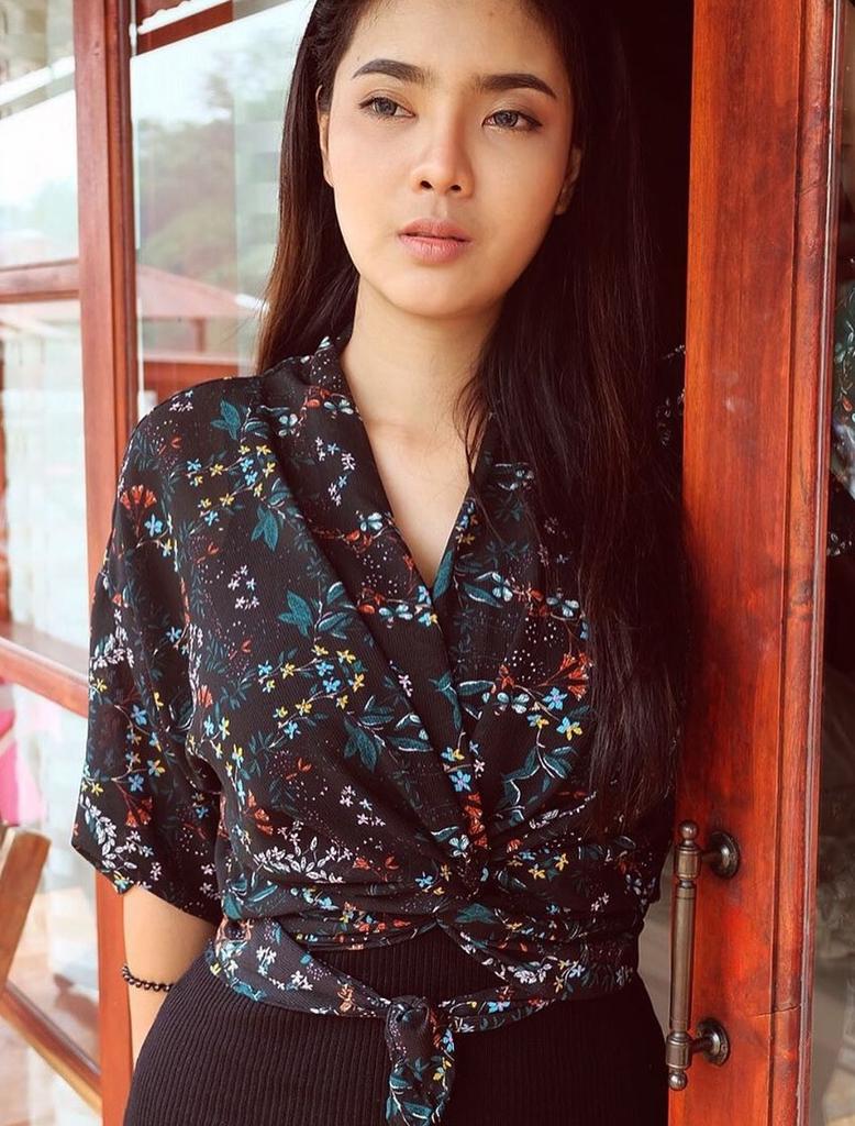 Krystal75 2 Krystal75 2